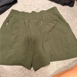 Wayfind shorts